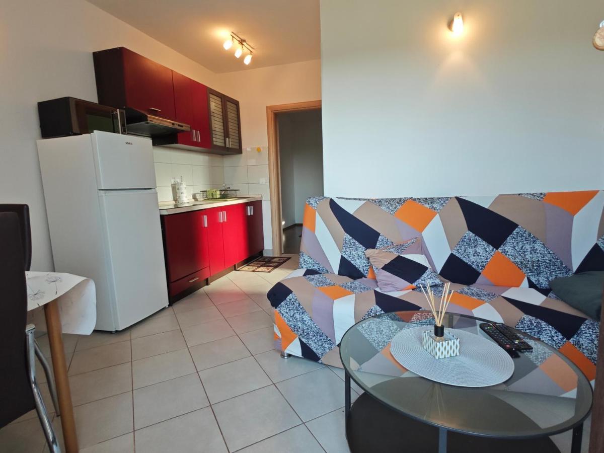 Apartments Bevanda Bale Exterior foto