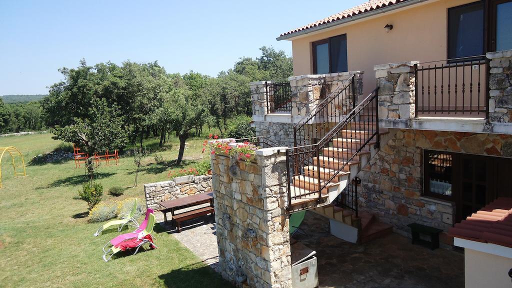 Apartments Bevanda Bale Exterior foto